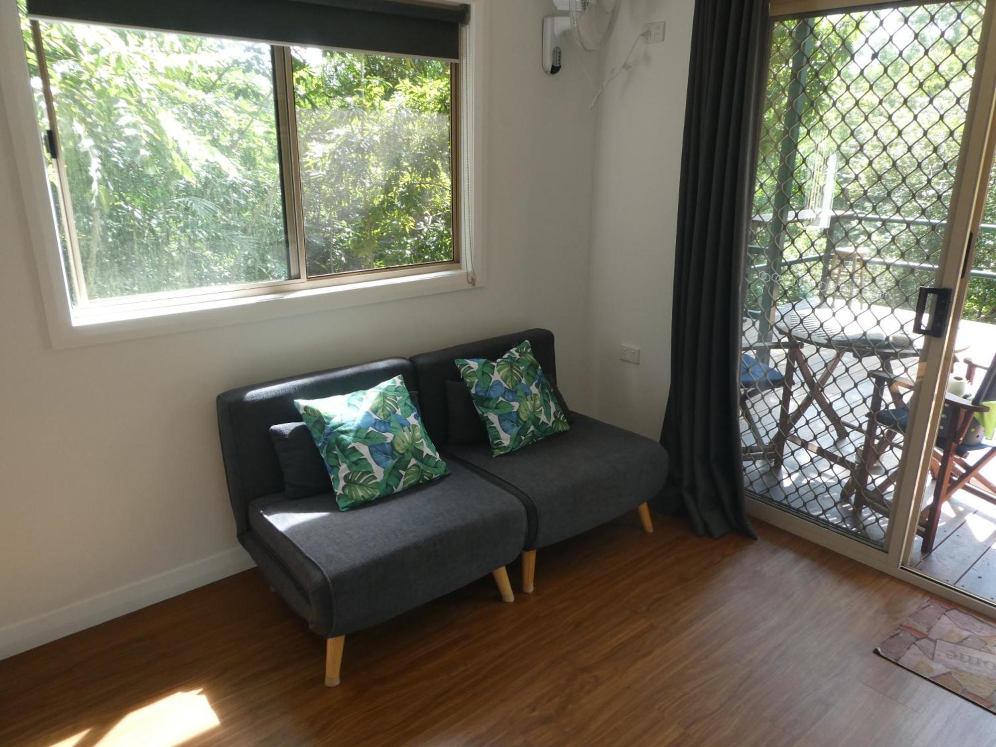 Vista Hinchinbrook Aparthotel Cardwell Exterior photo